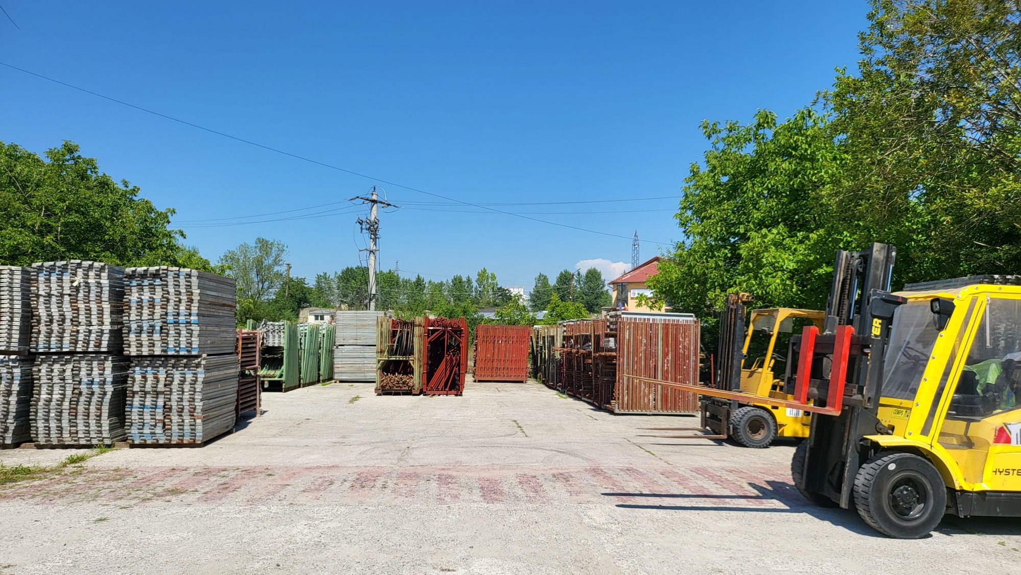 Schela metalica noua și schela second