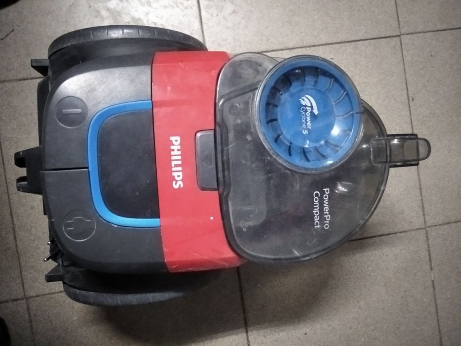 Прахосмукачка Филипс