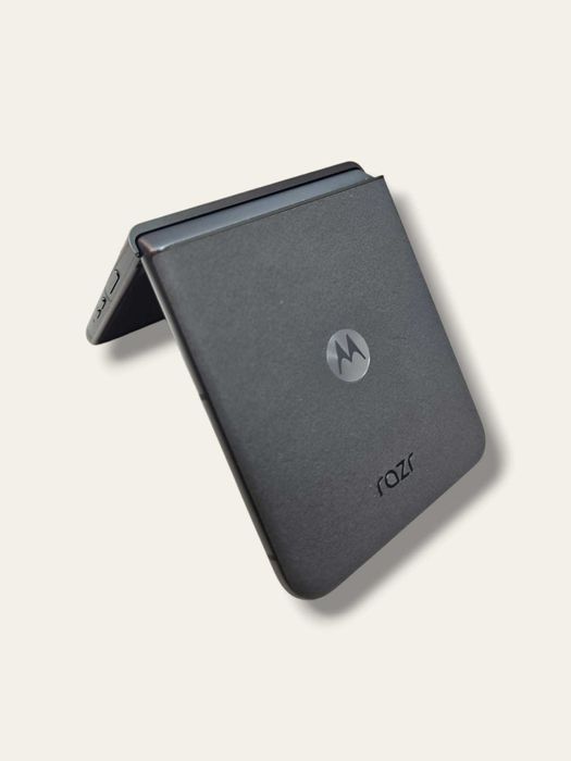 Motorola Razr 50 256GB / Amanet Tulcea