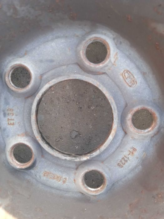 Продавам джанти за ауди 3