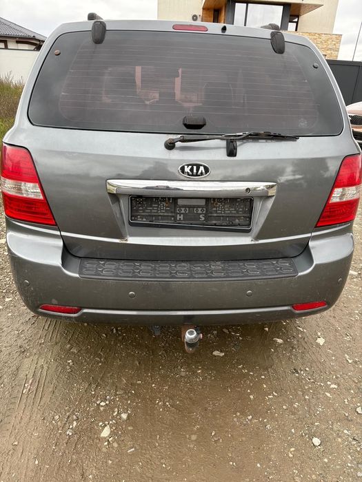 Vând KIA SORENTO pentru piese de schimb