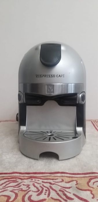 Продам кофе машину Zepter Zezpresso капсульная,  в отличном состоянии