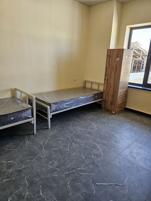 Ijaraga talabalar ayollarga arintir pavarot ped kolij