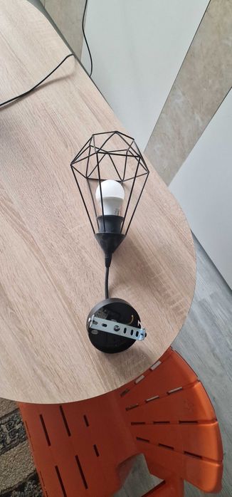 Vanzari lustra cu un singur corp 70 ron