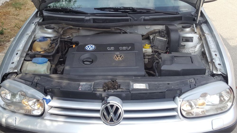 Vand Golf 4 gpl 5000 lei