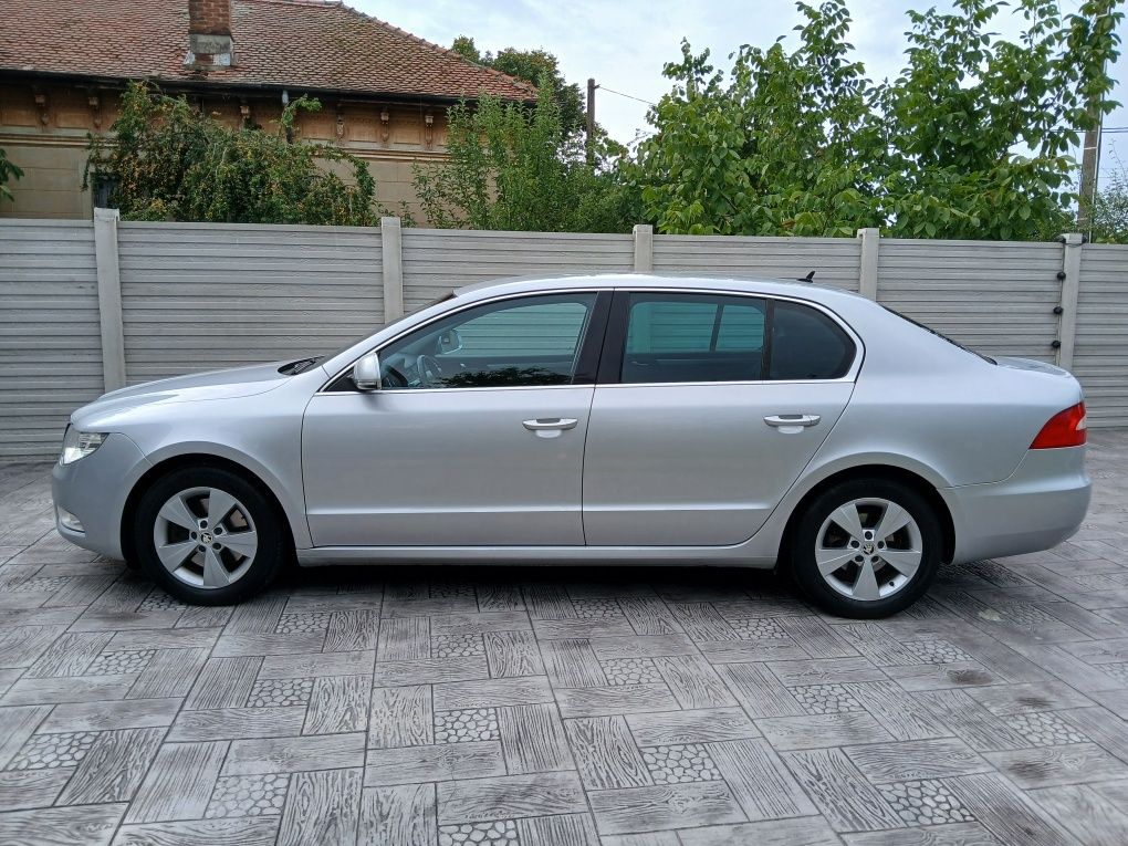 Skoda Superb an fabricatie 2010