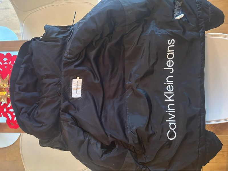 Зимно мъжко яке Calvin Klein