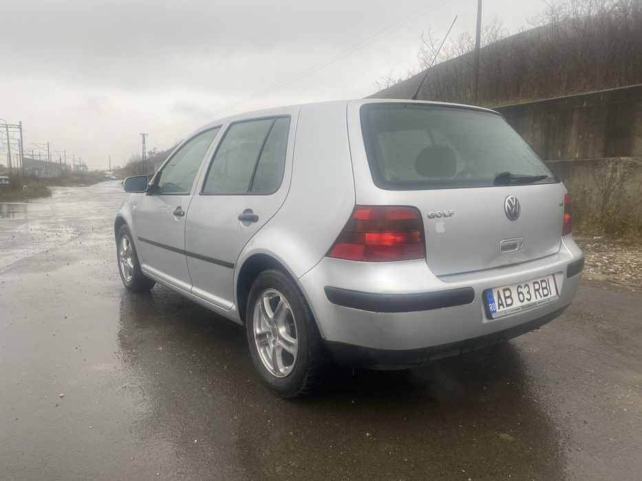 Volkswagen Golf 4