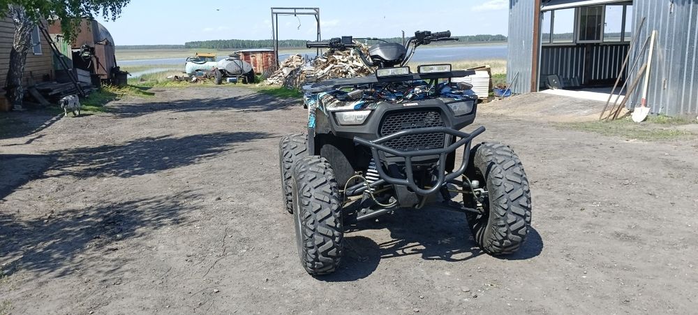 Продам китайский  квадроцикл 200куб. СРОЧНО!