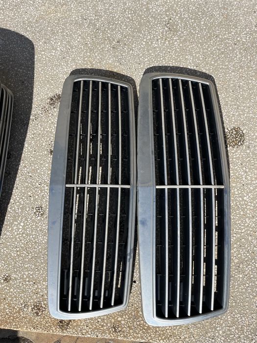 Предна решетка за Мерцедес/Mercedes Е класа W210