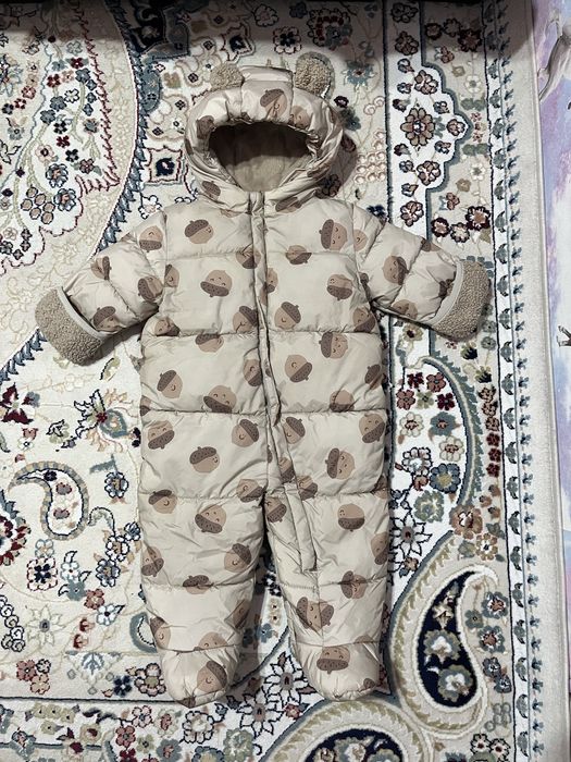 Продается зимний детский комбинезон