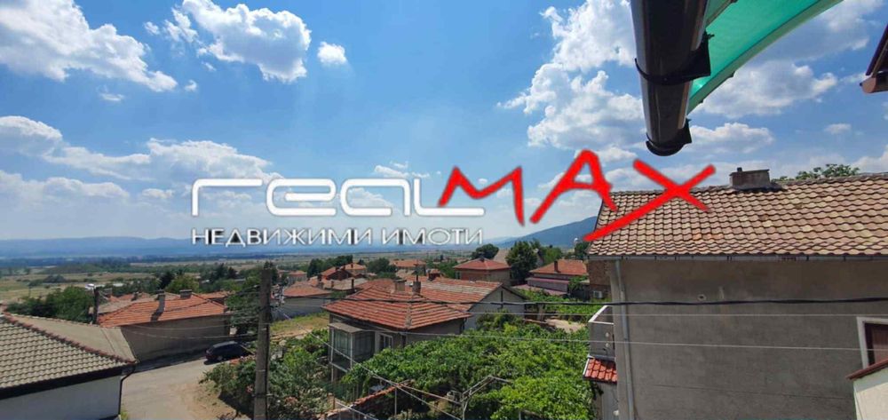 Продава къща в гр. Шипка