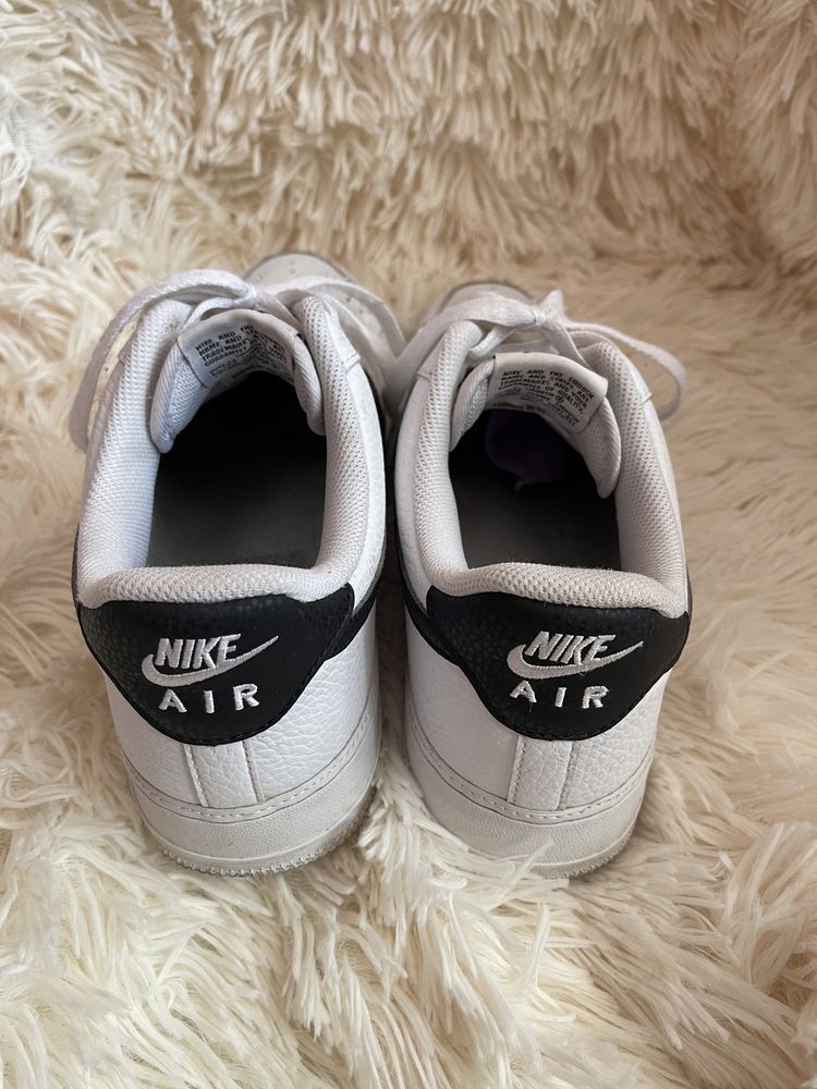 Nike Air Force 1 Low 07 White/Black Pebbled Leather