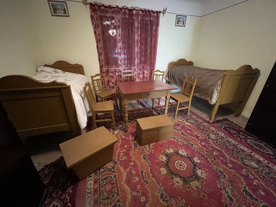 Mobilier rustic paturi , scaune, masa, dulap, scaun