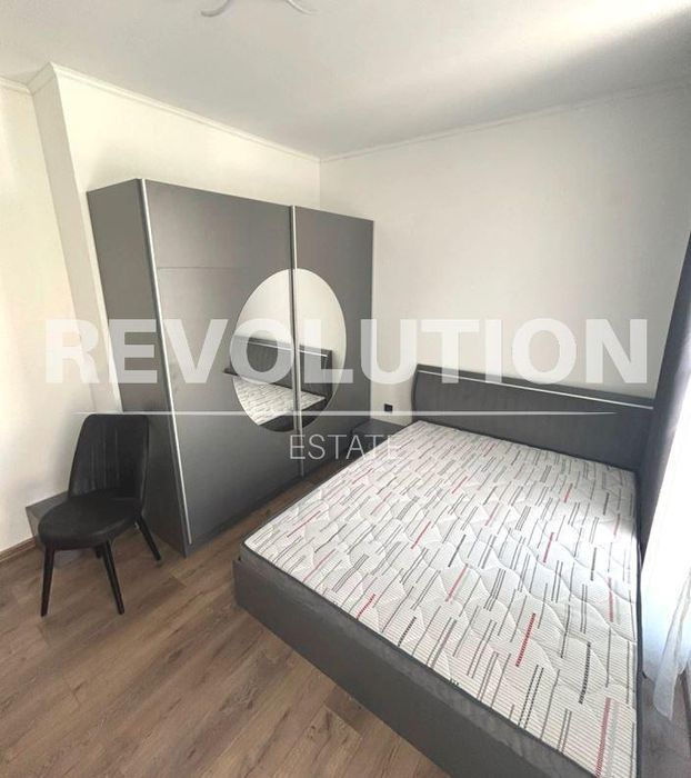 Дава се под наем Тристаен апартамент в Варна, м-т Пчелина - 64 кв.м за 700 € - Снимка #3