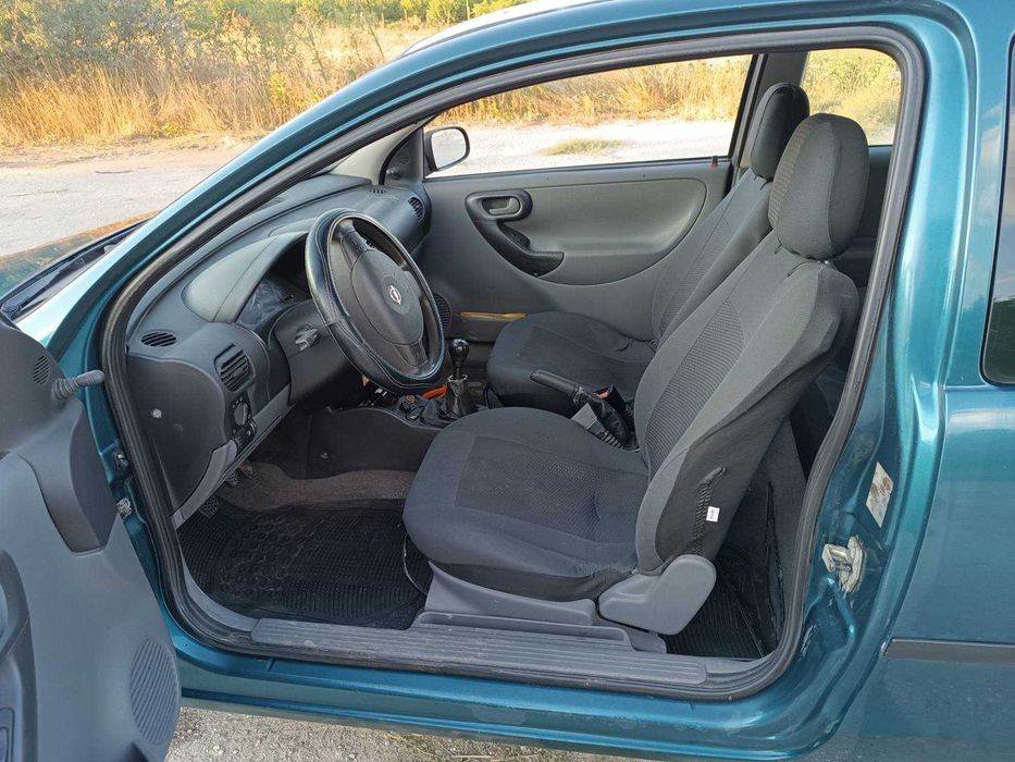 Opel Corsa C 2001г