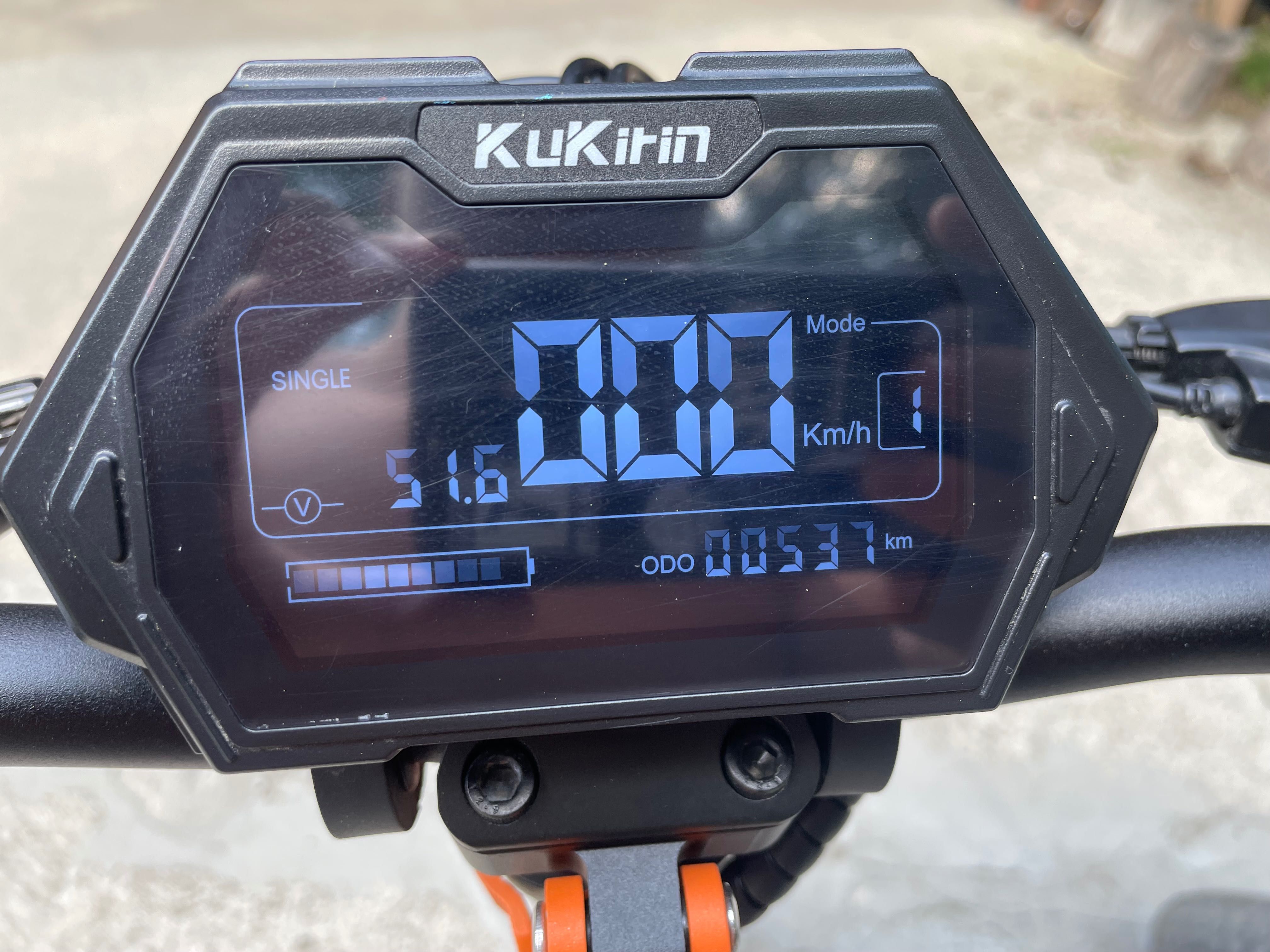 Продавам ел. тротинетка Kugo Kukirin g2 max. Закупена е през юли 2024г