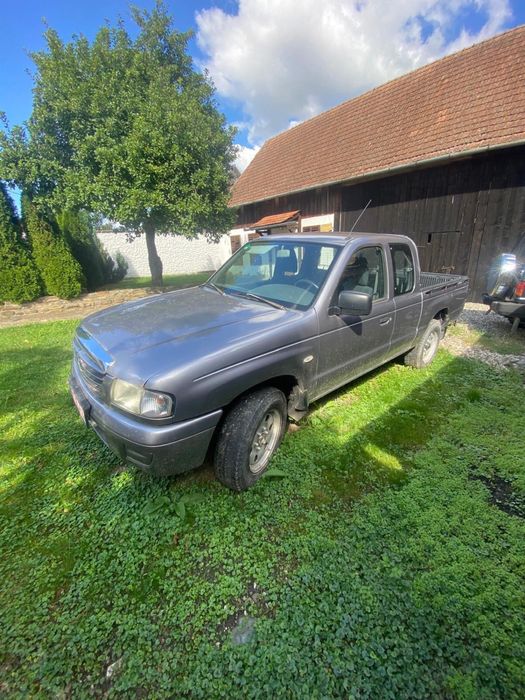 Vand Mazda  b2500
