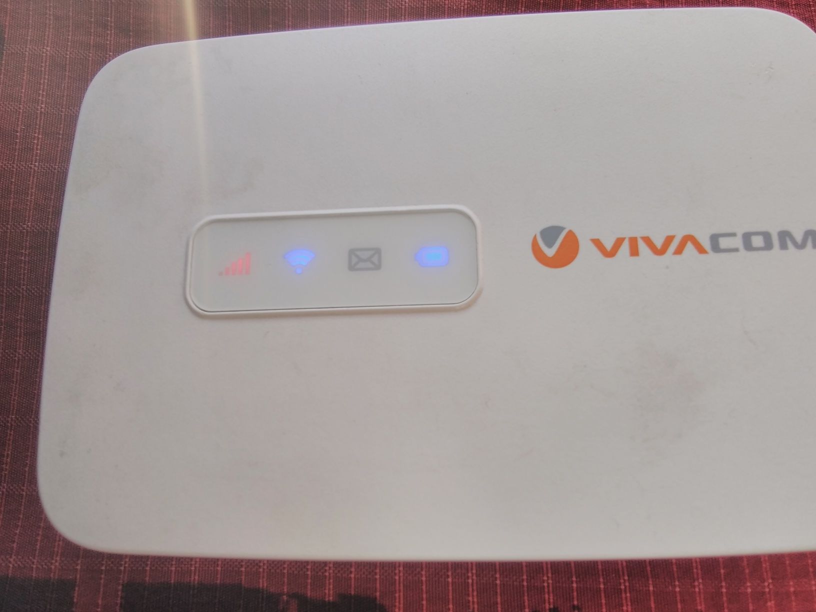 бърз мобилен интернет с 4G LTE бисквитка рутер на Виваком
