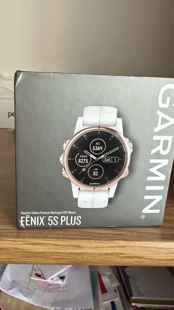 Продам часы Часы Garmin Fenix 5S plus sapphire