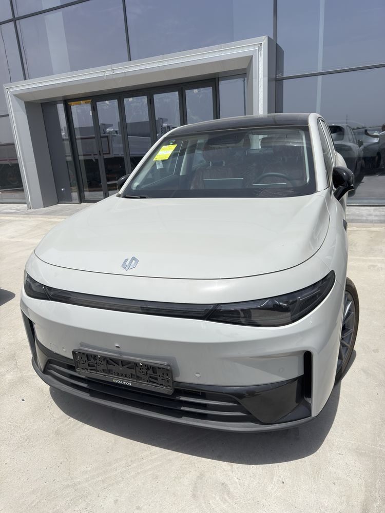 LEAPMOTOR C10 автосалондан скидкали нархда