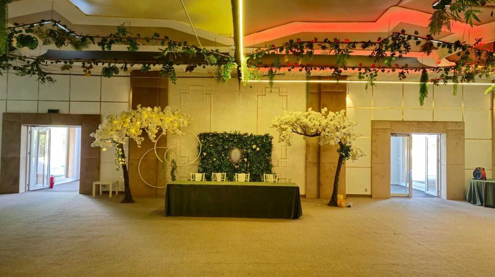 Fundaluri Foto & Decoruri Premium pentru Evenimente de Poveste