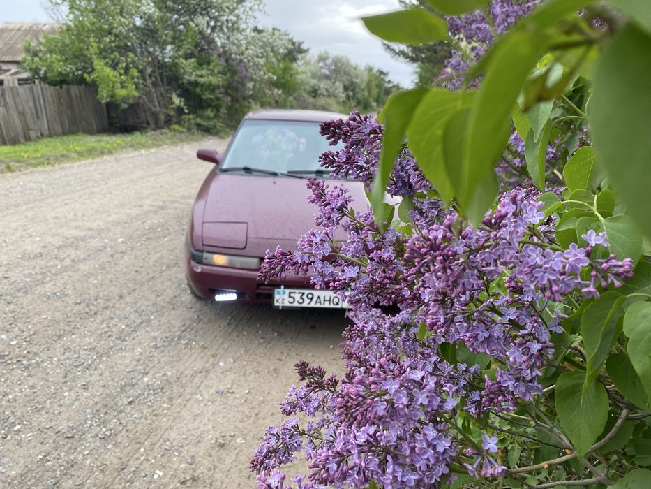 Продам обмен мазда 323