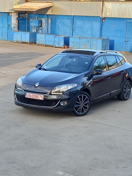 Renaul megan Bose line/Panoramic