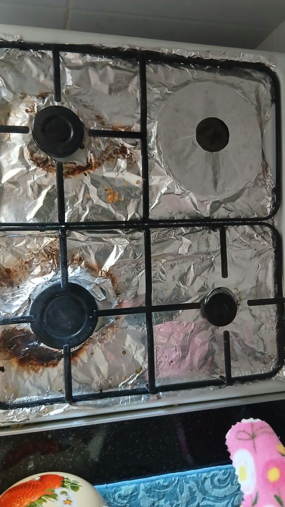 Gaz plita sotiladi