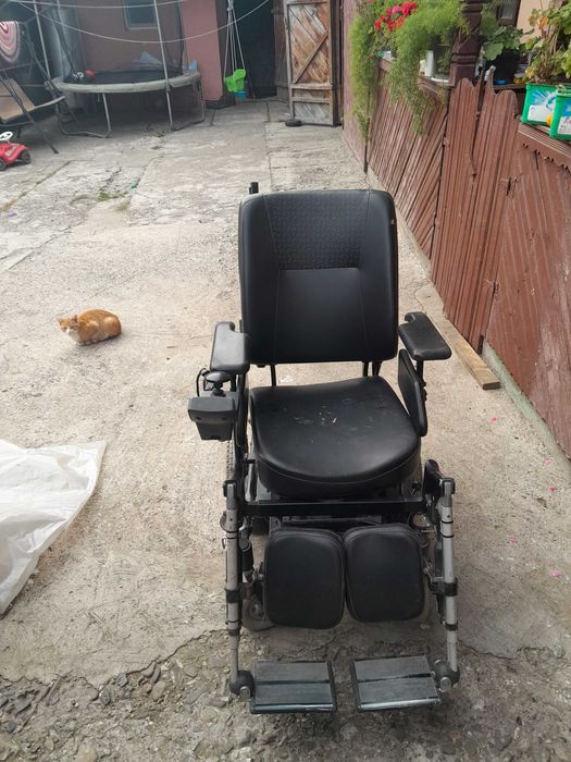 Carucior persoane cu dizabilități