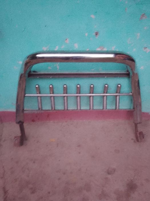 Vând bulbar Dacia Duster