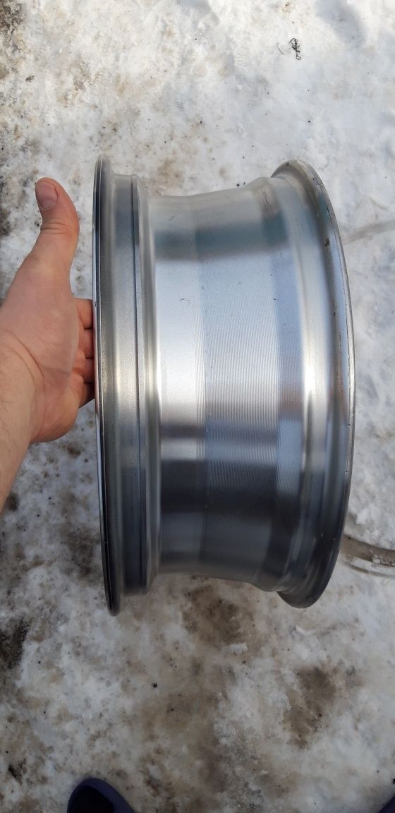 Диски субару R18 5×100