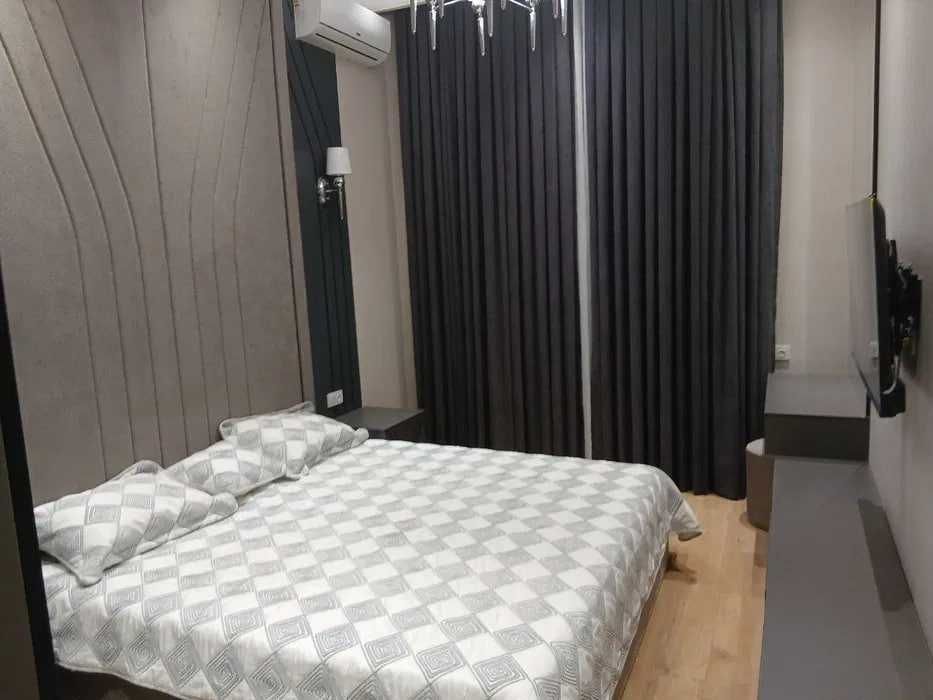 3/2/7 90м2 Продается квартира ЖК Oq Saroy Паркентский Мирзо Улугбек