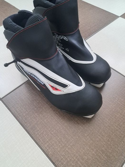 Clapari schi fond Salomon