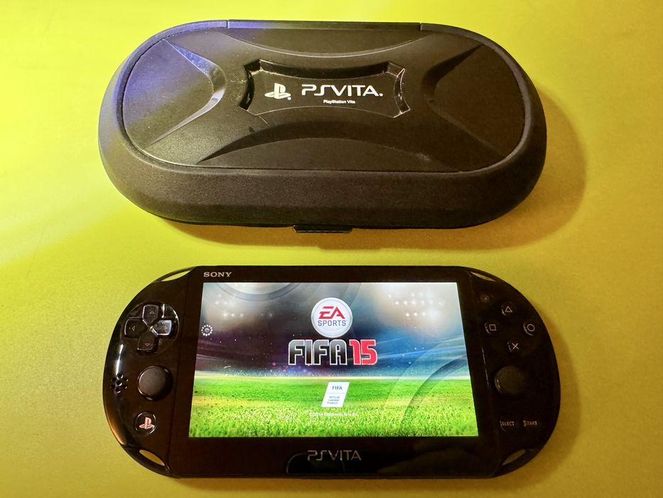 PS VITA 1000. Modata. Impecabila.