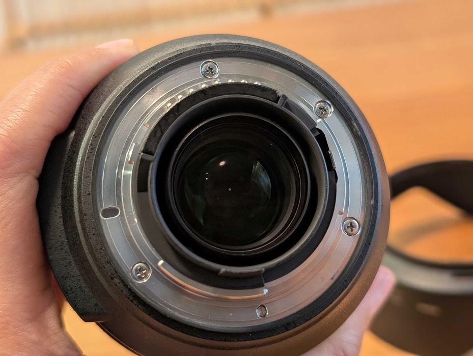 обектив Nikon AF-S Nikkor 24-120mm f/4 G ED VR