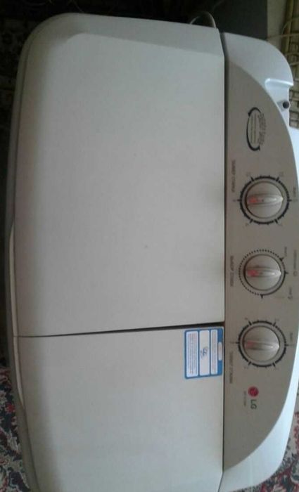 Стралка стиральная Полуавтомат почти новый