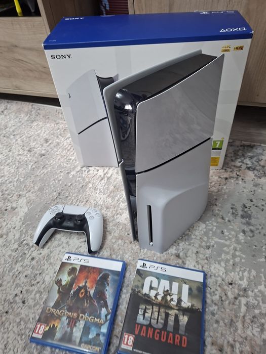 Ps5 slim disc 1 TB +  3 jocuri playstation 5 slim disk