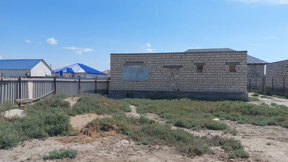 Продаю недостроенный дом