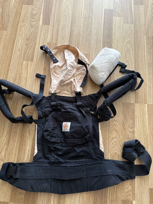 Marsupiu ergobaby + insertie nou nascut