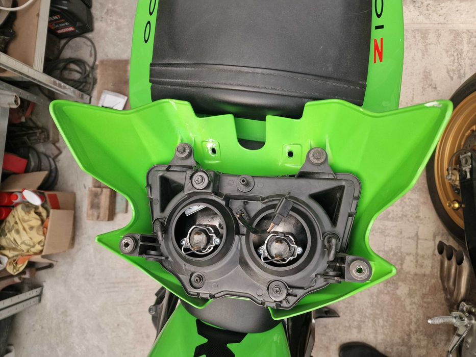 Маска и фар за Kawasaki z1000