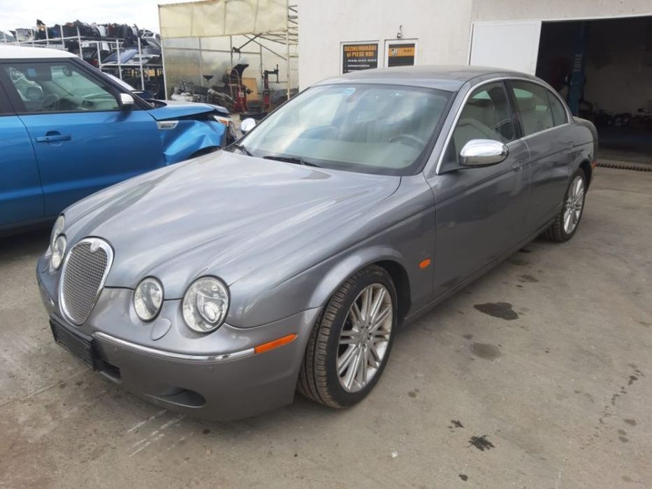 Dezmembrari Jaguar S-Type R 2008 2.7 276DT Diesel Facelift Xenon