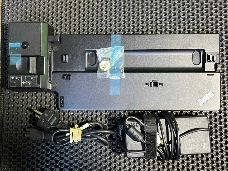 Lenovo ThinkPad Pro Docking Station 40AH комплект с БП