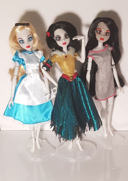 Оригинални кукли Once upon a Zombie Прототипи