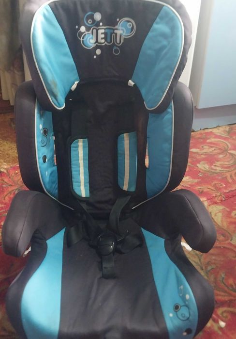 Продам автокресло