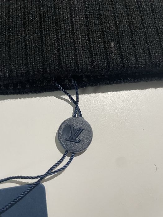 Căciulă Louis Vuitton Damier Black/Grey, nouă cu etichetă