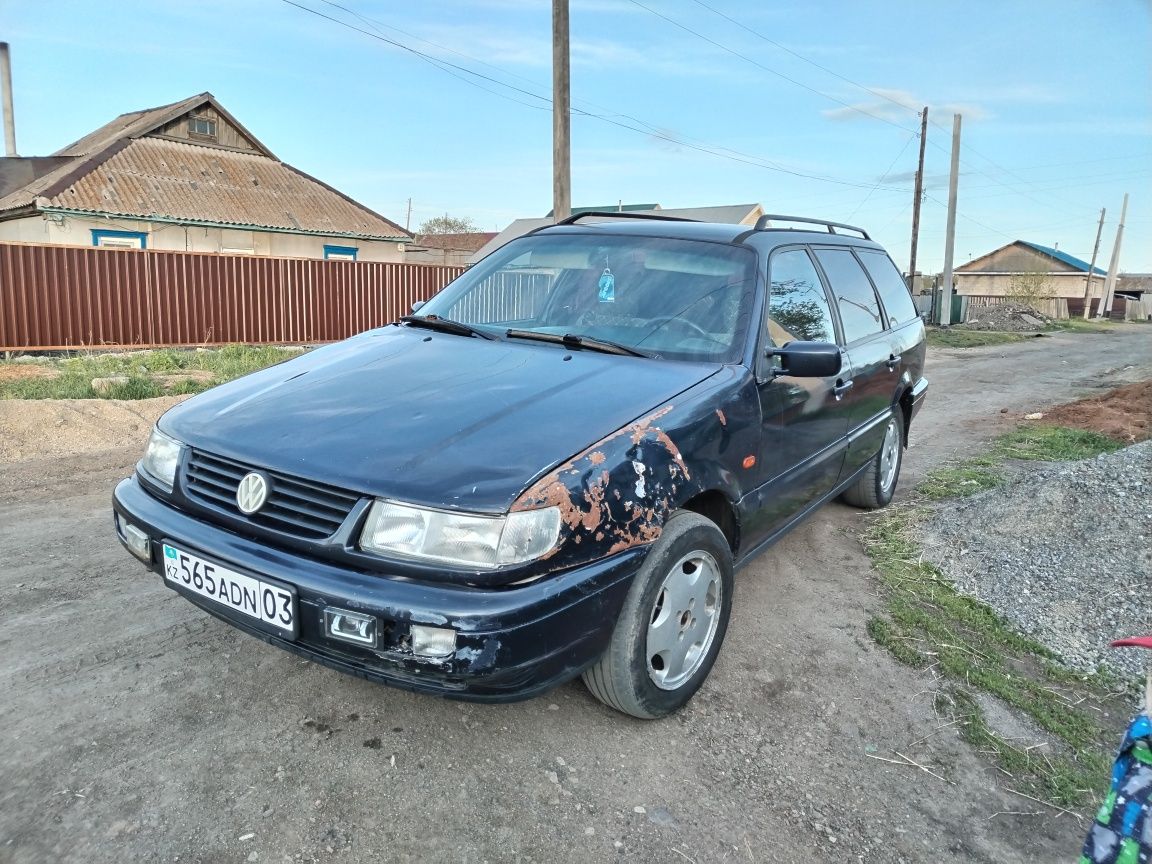 Продам пассат б4 универсал 1,8