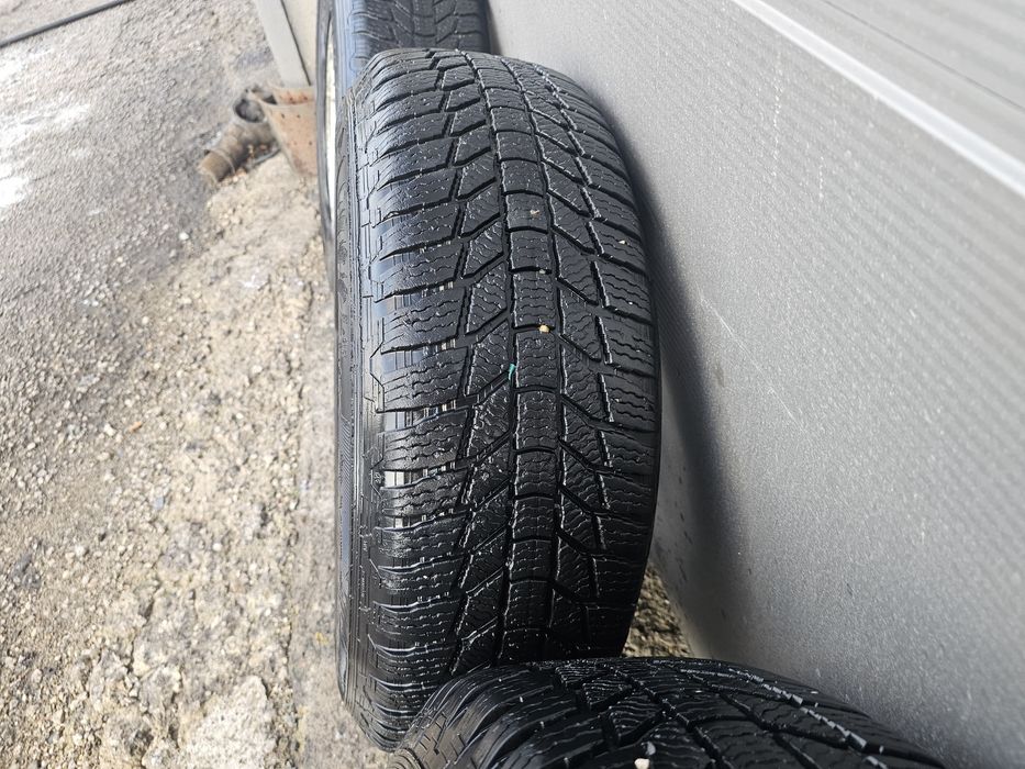 Джанти с зимни гуми за JEEP CHEROKEE XJ