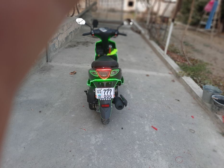 Skuter Vento italiya ekispt variant