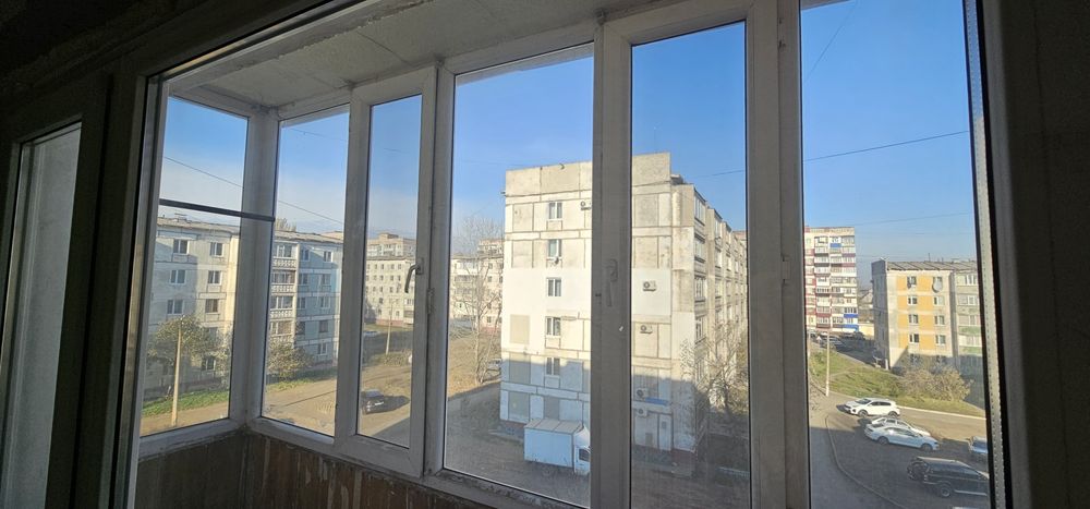 Продам пластиковые рамы с одинарным остеклением! В хорошем состоянии!